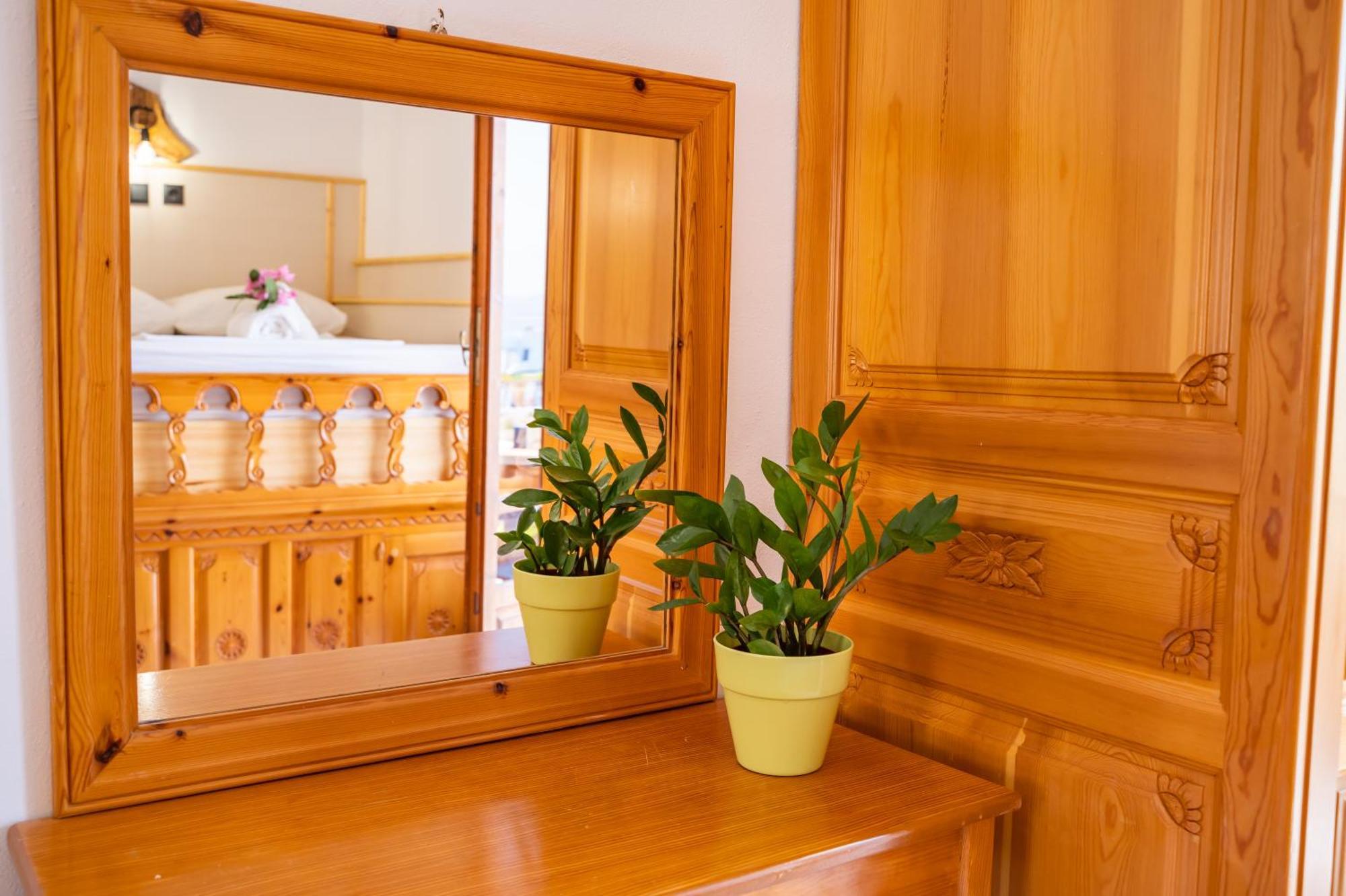 Sun Week Bay Hotel Lefkos  Room photo